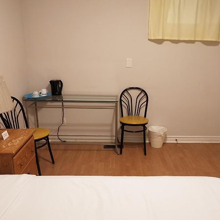 Apartamento Cozy Private Rm Heart Of North York Free Parking Full Kitchen Close To Downtown Toronto Exterior foto