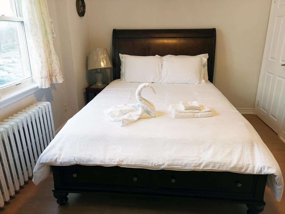 Apartamento Cozy Private Rm Heart Of North York Free Parking Full Kitchen Close To Downtown Toronto Exterior foto