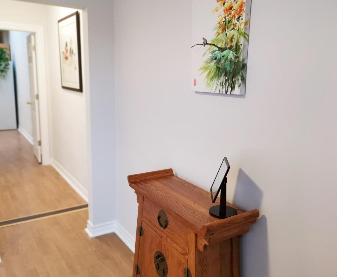 Apartamento Cozy Private Rm Heart Of North York Free Parking Full Kitchen Close To Downtown Toronto Exterior foto